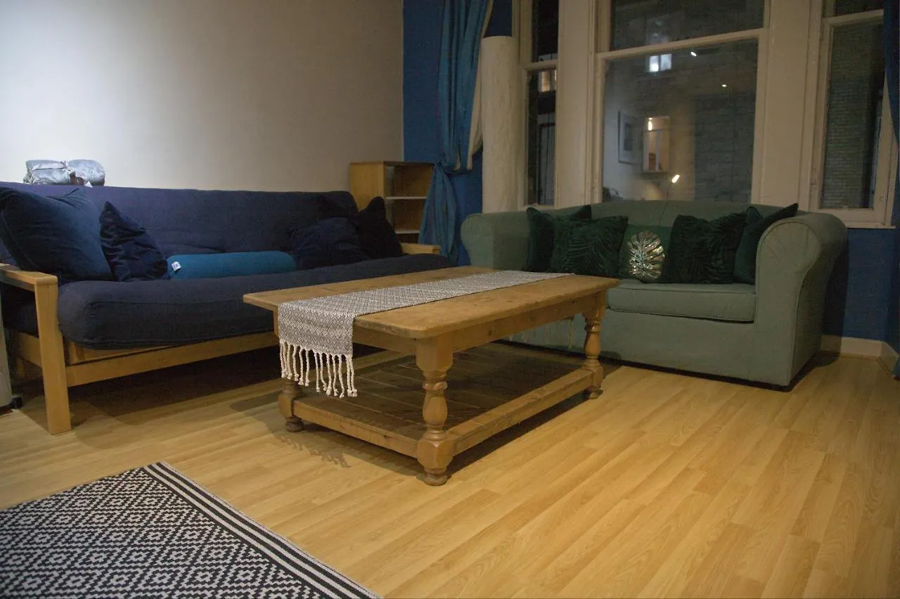 Apartamento Cosy N Comfy Flat In Historic Heart Of Edimburgo Reino Unido